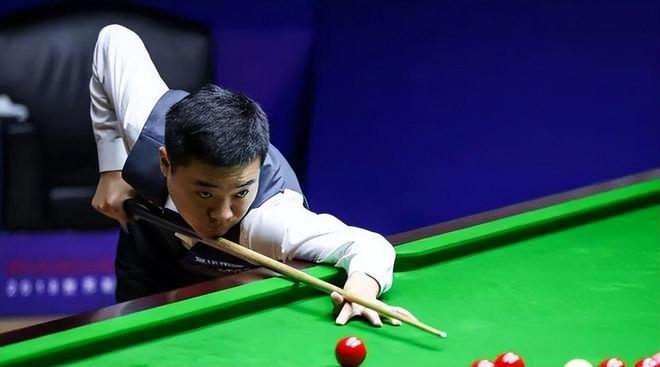 充满期待的 充满期待的